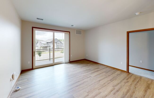 2 beds, 2 baths, 1,131 sqft, $1,755, Unit 2810-308