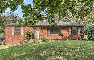 Large Donelson home with lower level apartment*December rent special!**NO PET FEE** renovated 3BR/3Bath.