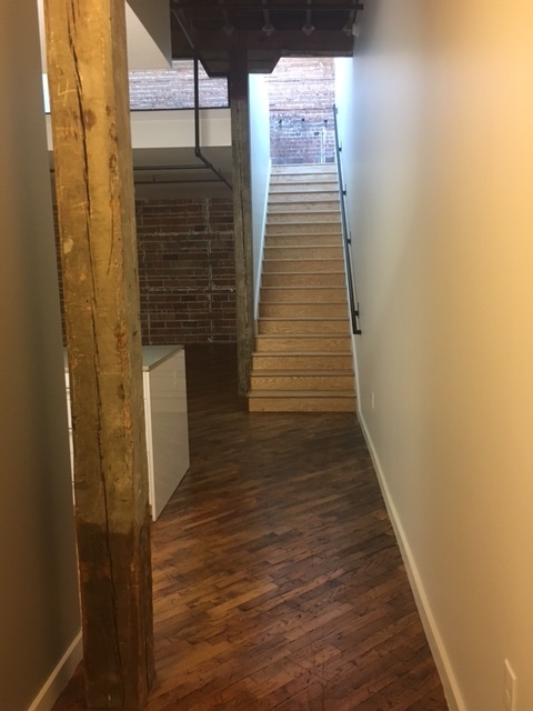 520 Commerce 520 Commerce