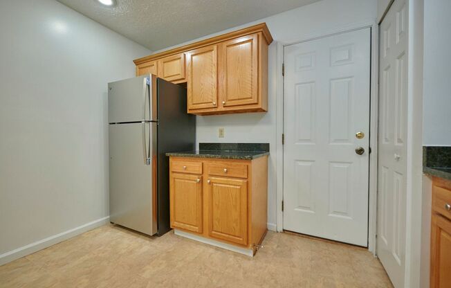 2 beds, 2 baths, 1,556 sqft, $2,260, Unit 6513