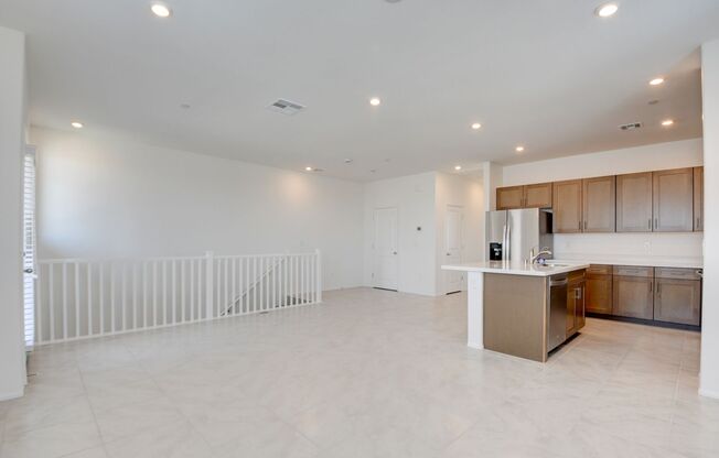 Bright, super energy-efficient 3-bed, 2-bath townhouse