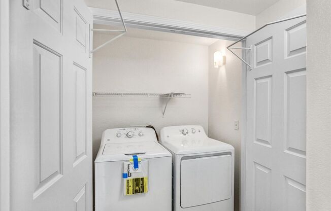 2 beds, 2 baths, $1,575, Unit # # 1821 VALLE VERDE DOCTOR 1821 75