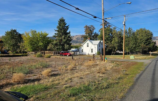 614 W. Arch Street,  Union, Oregon 97883