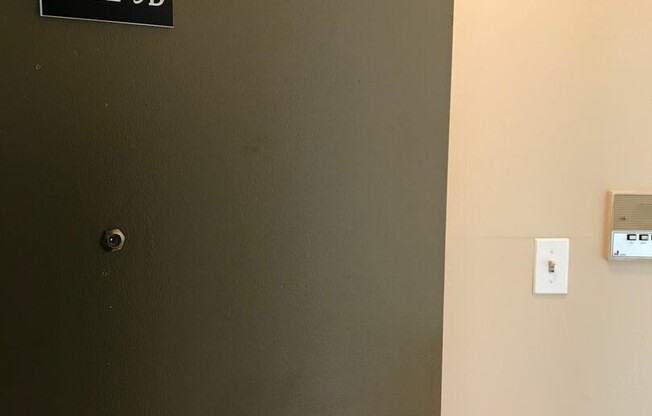 7722 North Marshfield Ave.