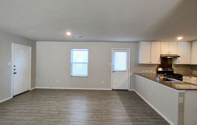 Southwest San Antonio: Medina Landing 3 bedroom Single Story Home