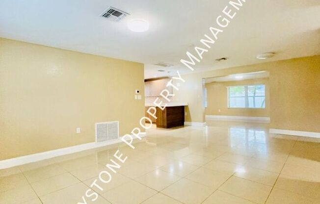 3525 HARVARD DR