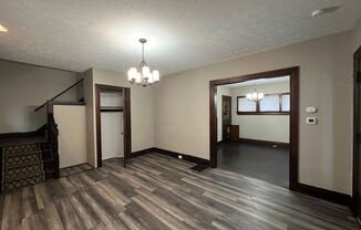 3 beds, 1 bath, $1,275