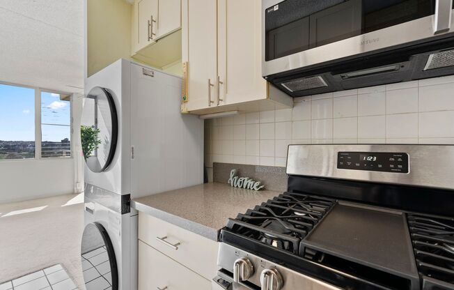 Punahou Pulelehua 2 Bedroom 1 Bathroom 1 Parking 7th Floor Condominium