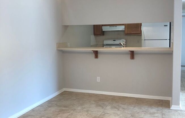 2 beds, 2 baths, 1,042 sqft, $1,249, Unit 5807F