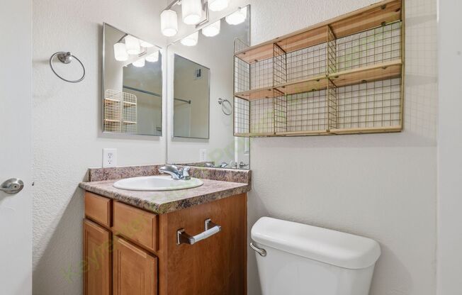 2 beds, 2 baths, $1,600