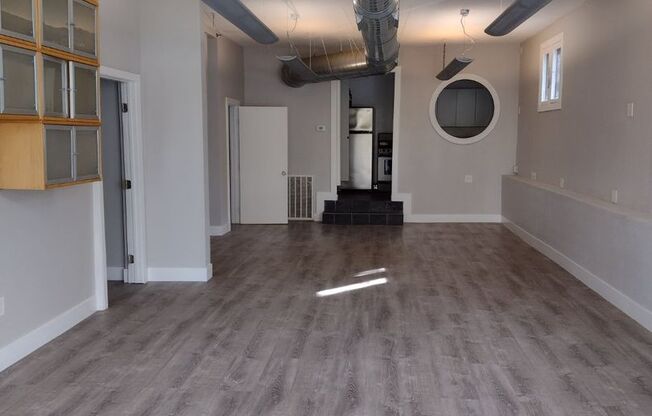 25th Street - Element Six LLC - 0240