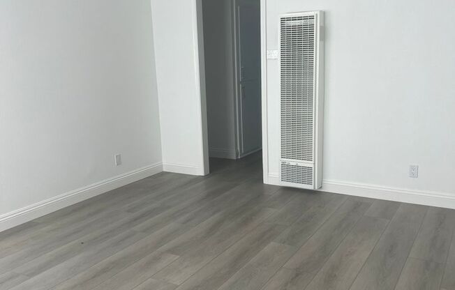 2 beds, 1 bath, 802 sqft, $2,595, Unit 6700-A