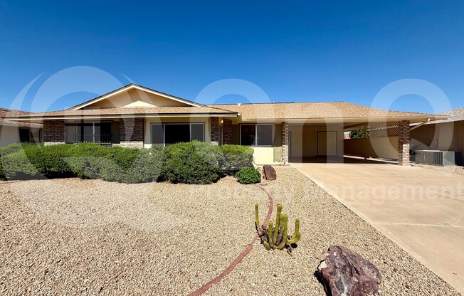 10829 W SARABANDE CIR