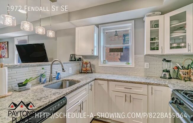 1972 FENDALL ST SE