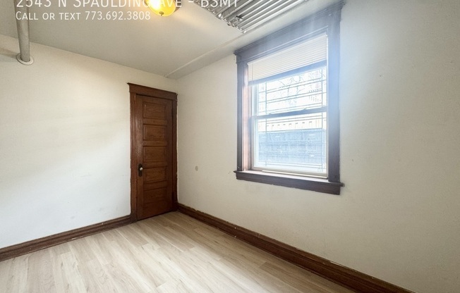 2543 N Spaulding Ave