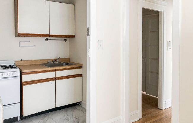 Studio, 1 bath, 445 sqft, $1,550, Unit 518-216