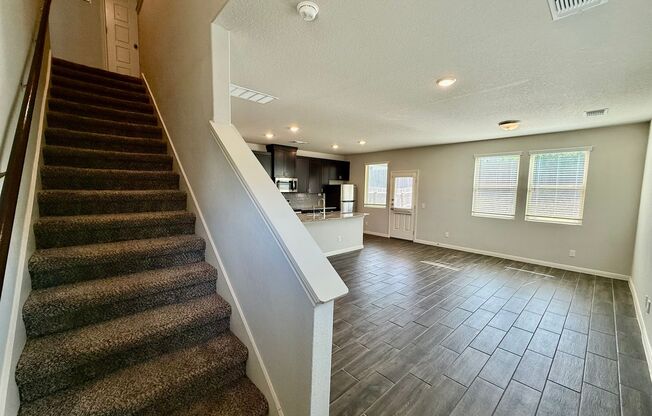 Lovely 3 bedroom/2.5 bath home in small neighborhood Sydney Cove in Cibolo.
