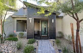 Beautifully furnished 3BD/2.5BA townhome in Summerlin!