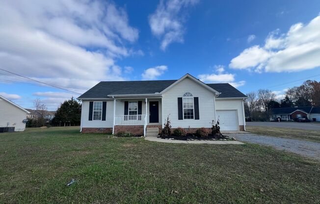 Cute 3BR 2BA Home Near MTSU