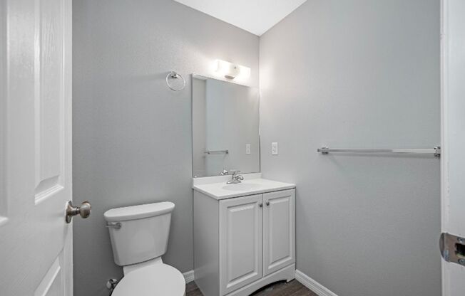 3 beds, 1.5 baths, 908 sqft, $1,595, Unit 173