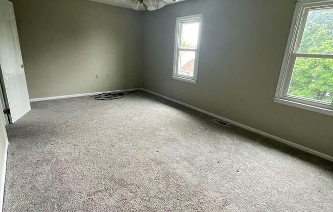 Renovated 3 Bedroom/ 1.5 Bath with Garage!