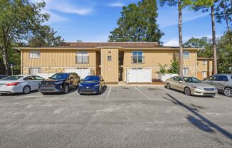 Live in the heart of Gainesville at Hawthrone Reserve