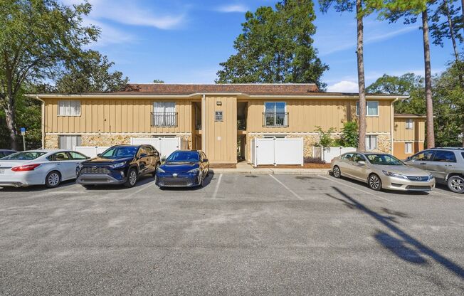Live in the heart of Gainesville at Hawthrone Reserve