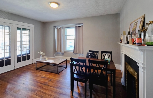 229 231 CHESTNUT HL AVE