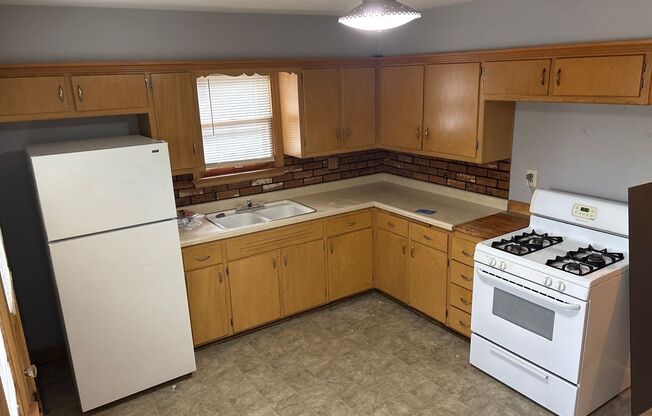 3500 N 48th St.