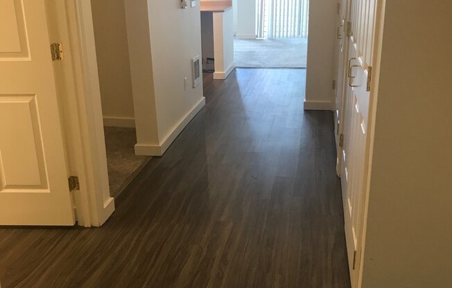 Studio, 1 bath, 471 sqft, $2,095, Unit 307
