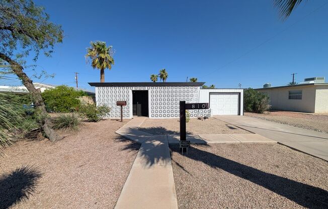 2 Bedroom 1 Bathroom Tempe Home