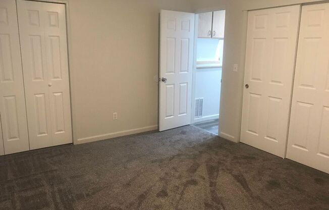 3 beds, 1.5 baths, 1,188 sqft, $1,495, Unit 803