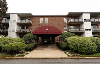1 bed, 1 bath, 665 sqft, $2,300, Unit 20