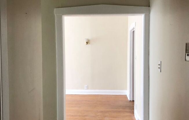 1 bed, 1 bath, 900 sqft, $1,750, Unit 4410-52