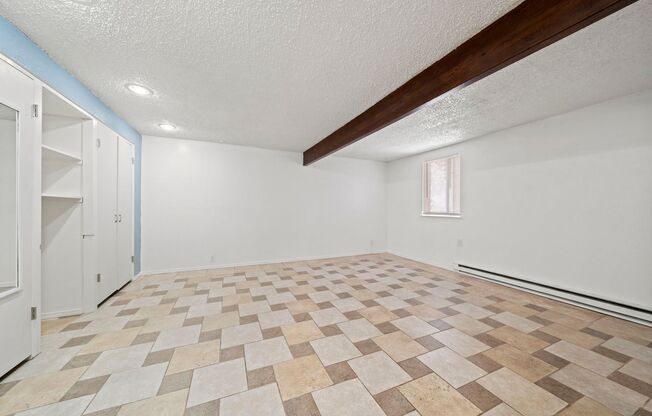 Studio, 1 bath, 500 sqft, $1,200, Unit 07