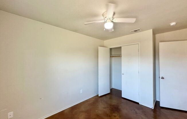 3 beds, 2 baths, 1,167 sqft, $1,200, Unit B