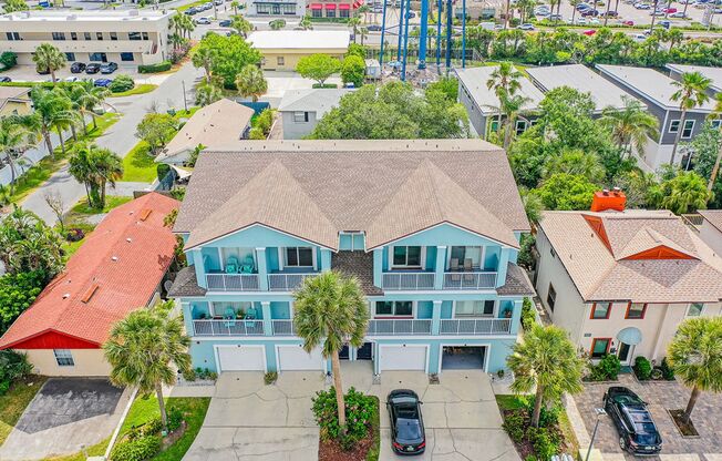 3 beds, 3.5 baths, $3,850