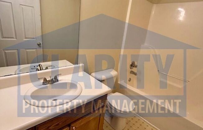 2 beds, 1.5 baths, $1,000, Unit 430