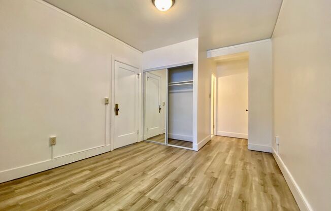 1 bed, 1 bath, 335 sqft, $1,350, Unit 207