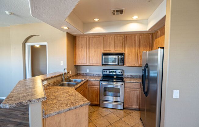 3-Bed, 2-Bath Condo with Stunning Lake Views!