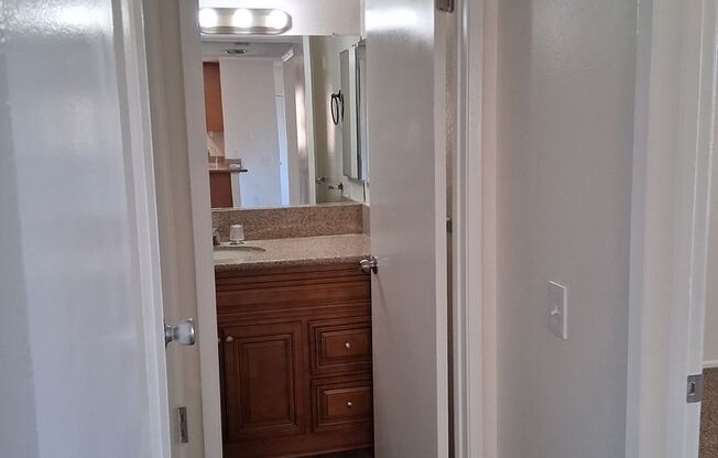 1 bed, 1 bath, 665 sqft, $2,100, Unit 234