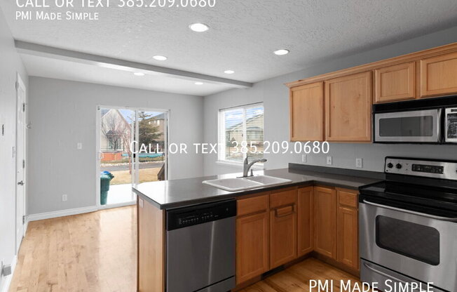 4106 HAYES CIR