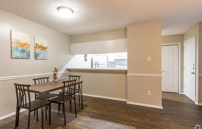 1 bed, 1 bath, 706 sqft, $910, Unit 2009