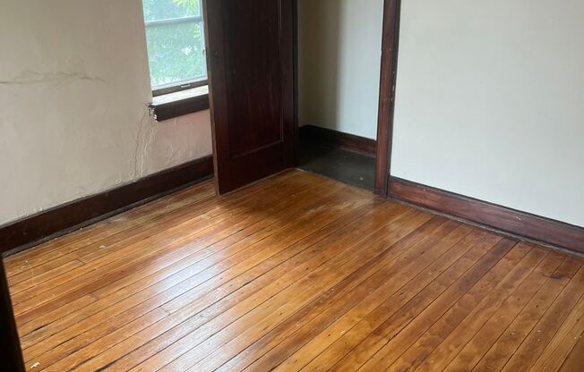 1 bed, 1 bath, $895, Unit 305