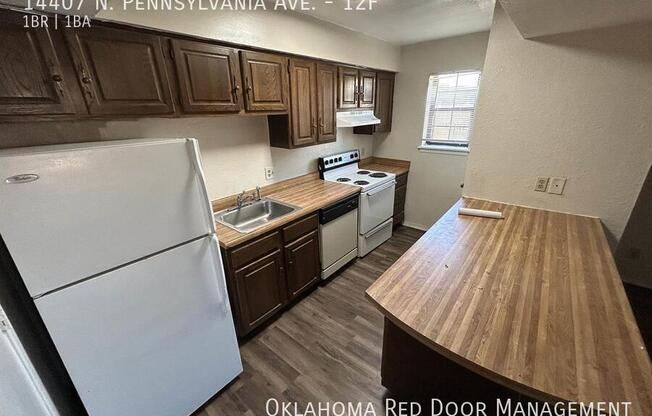 14407 N PENNSYLVANIA AVE 