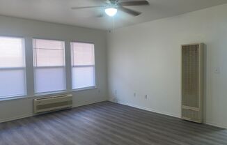 1 bed, 1 bath, 700 sqft, $1,495, Unit 702.02