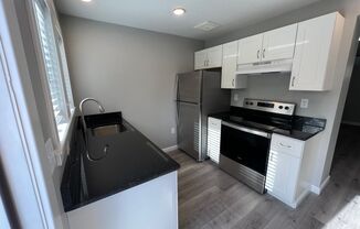 Studio, 1 bath, 300 sqft, $1,599, Unit 24 Monarch Way Apt 107