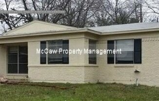 3 beds, 1.5 baths, 1,108 sqft, $1,725