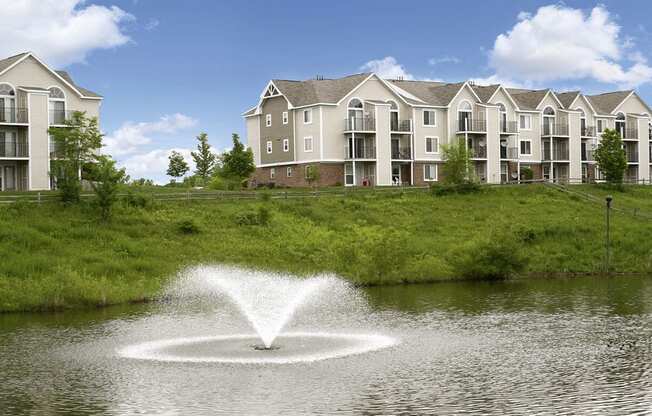 Pond with Fountain at Autumn Lakes Apartments and Townhomes, Indiana
