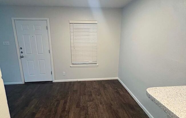 1 bed, 1 bath, 750 sqft, $1,095, Unit 01-0111